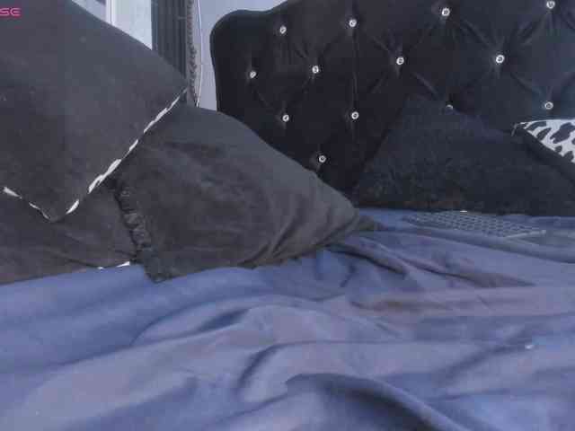 Paola233 webcam