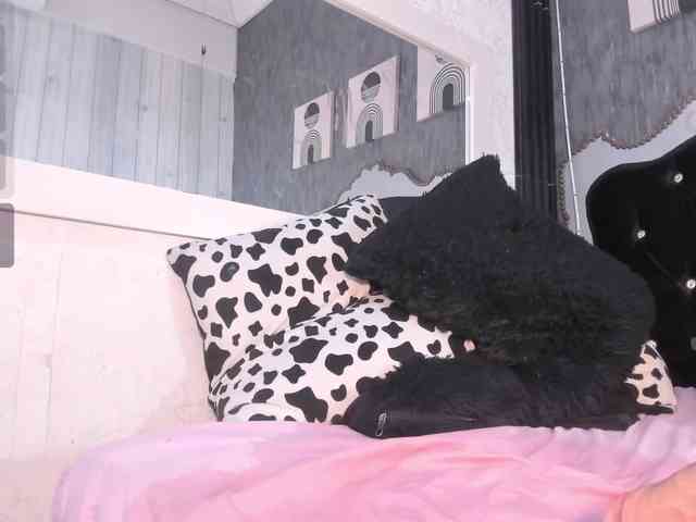 Paola233 webcam