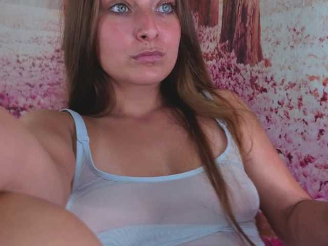 Erotic-cum live webcam show