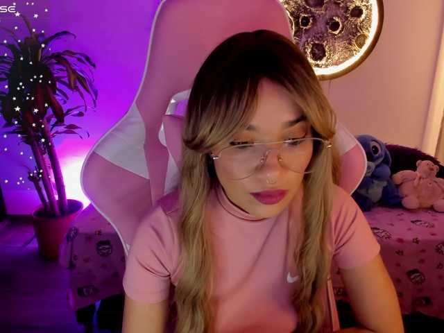 nataly-29 live cam on BongaCams