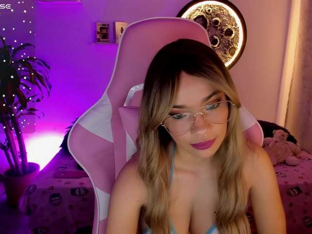 missnata live webcam show