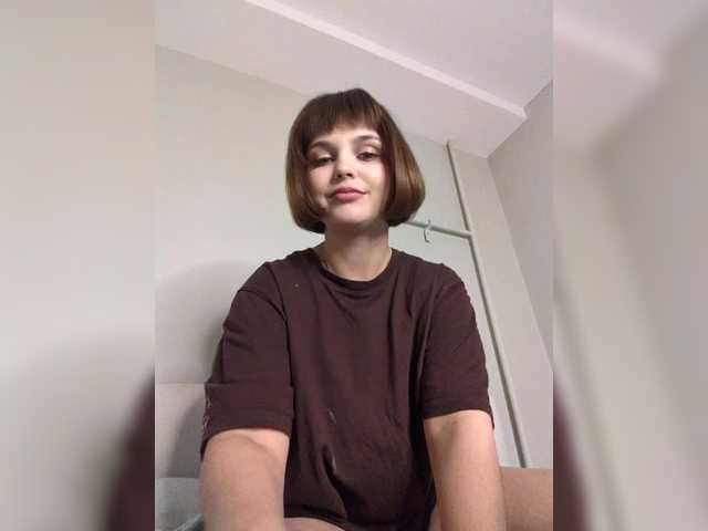 Kikki live cam on BongaCams