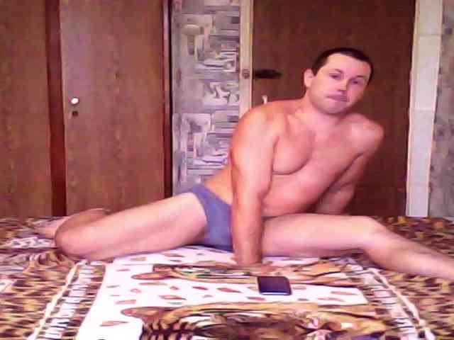 YaraStepOne Sex Cam Show