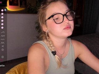 AprilCoy Porn Show