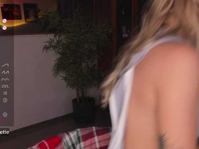 AprilCoy