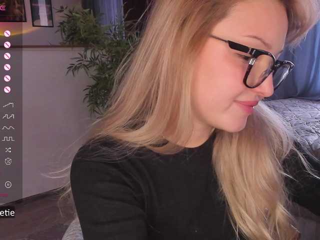 AprilCoy