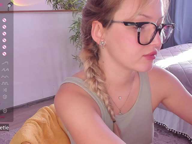 AprilCoy