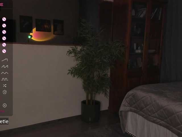 AprilCoy live cam on BongaCams