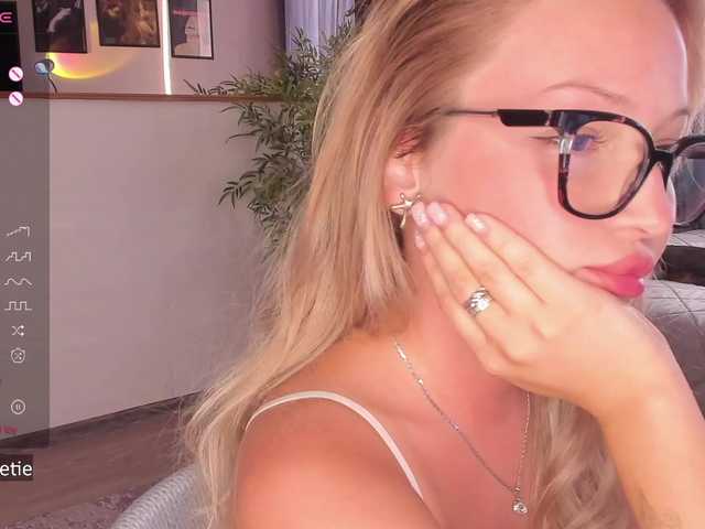 AprilCoy