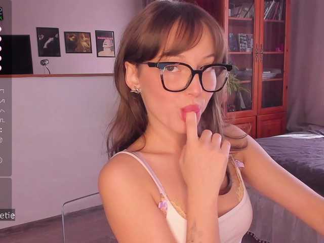 секс с AprilCoy