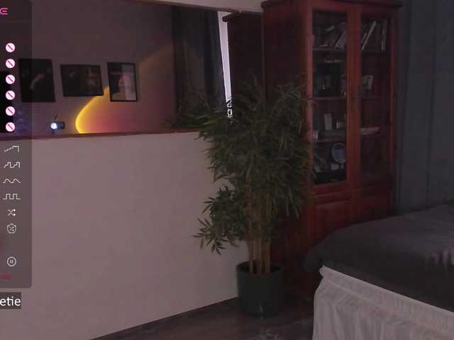 AprilCoy live cam on BongaCams