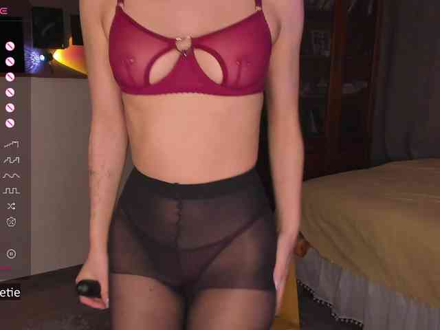AprilCoy webcam