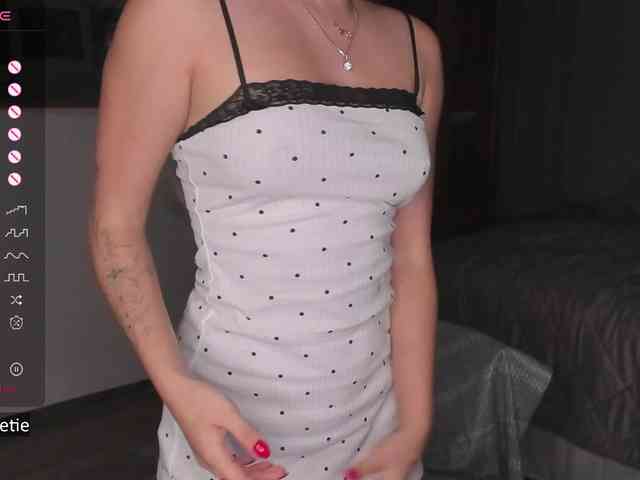AprilCoy webcam