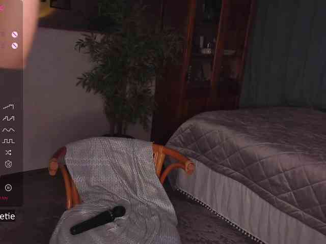 AprilCoy webcam