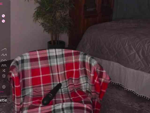 AprilCoy webcam