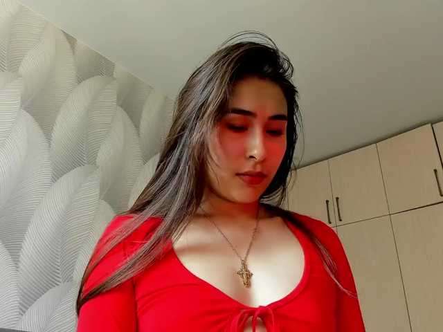 Bambiiiii live cam on BongaCams