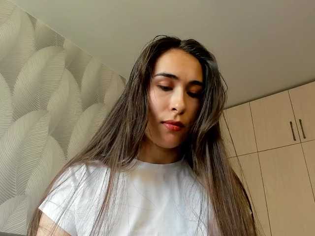 Bambiiiii live cam on BongaCams