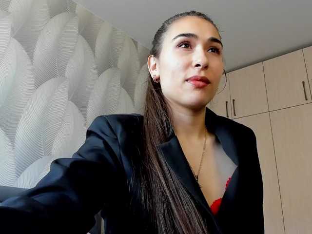 Bambiiiii live cam on BongaCams