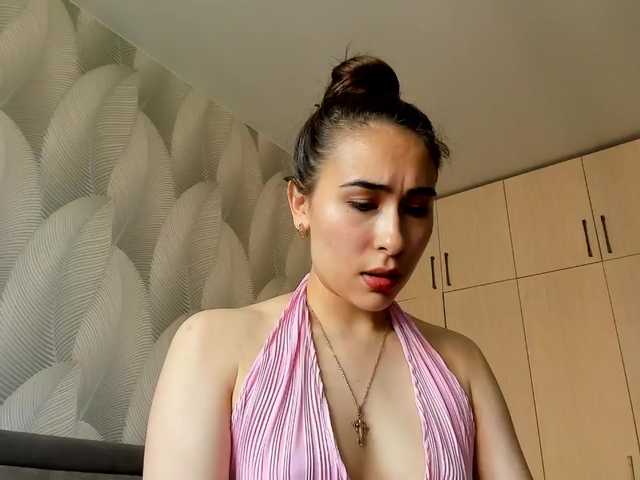 Bambiiiii live cam on BongaCams