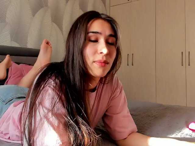 Bambiiiii live cam on BongaCams