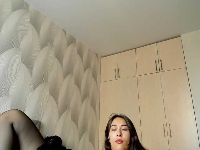 Bambiiiii live webcam show