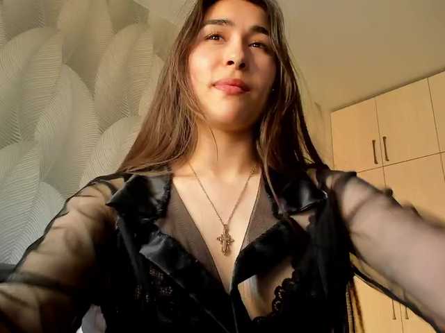 Bambiiiii live cam on BongaCams