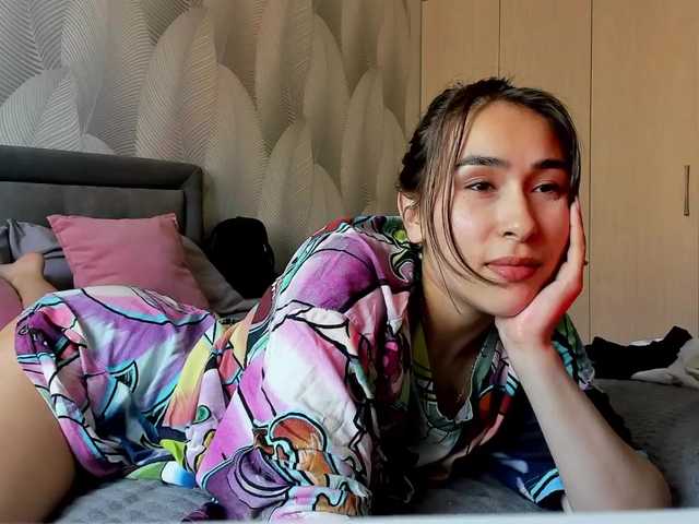 Bambiiiii live cam on BongaCams