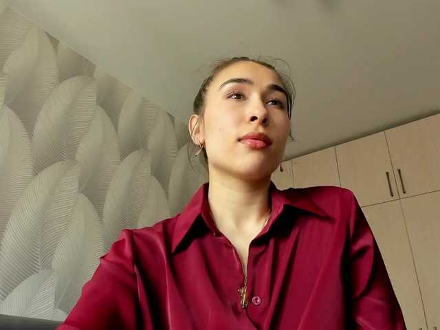 Bambiiiii live cam on BongaCams