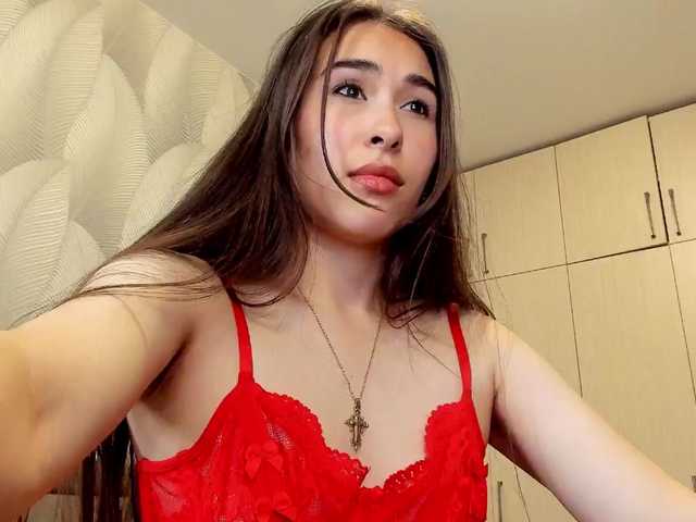 Bambiiiii live cam on BongaCams