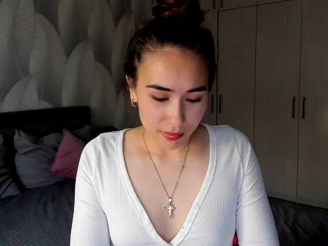 Bambiiiii live cam on BongaCams