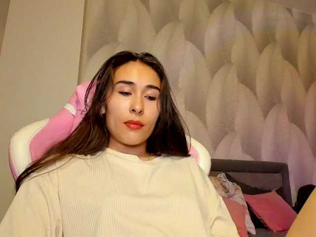 Bambiiiii live cam on BongaCams