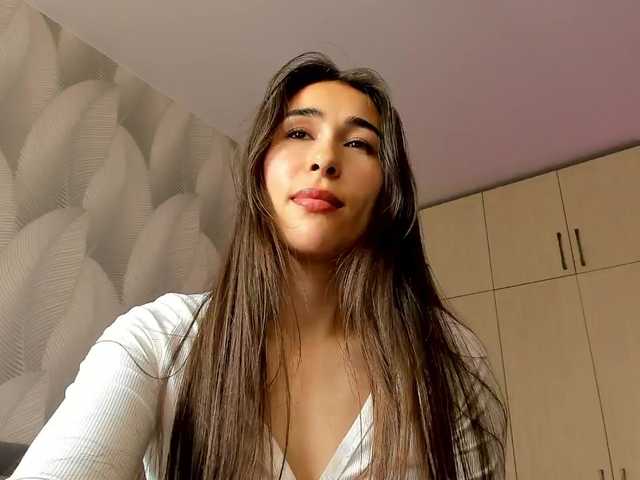 Bambiiiii live cam on BongaCams