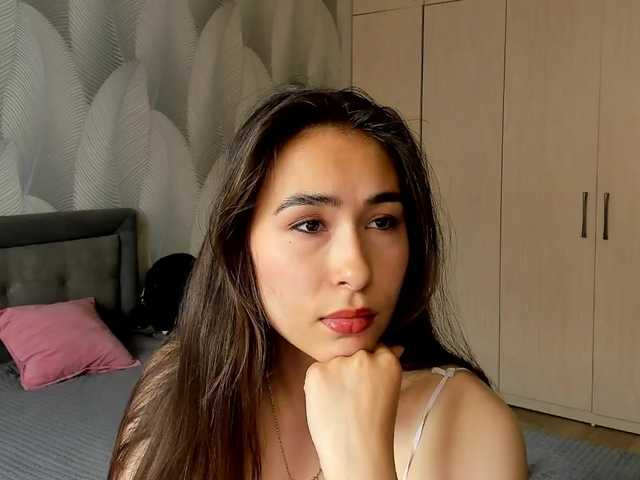 Bambiiiii live cam on BongaCams