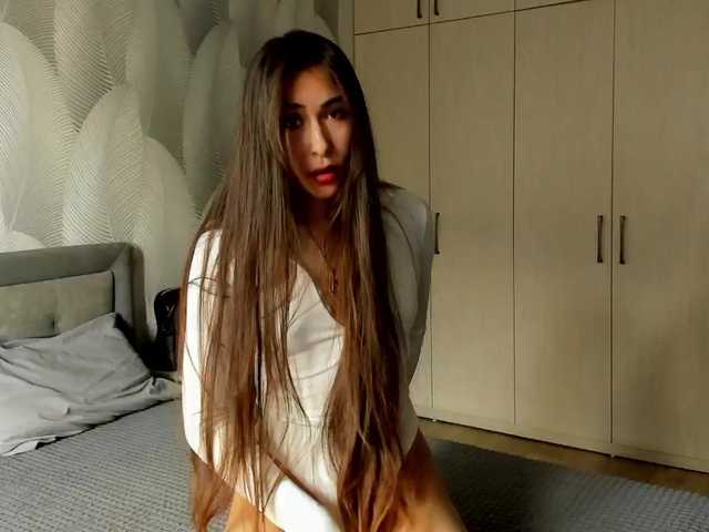 Bambiiiii live cam on BongaCams