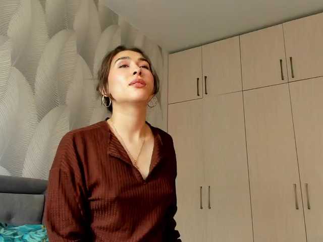 Bambiiiii live cam on BongaCams