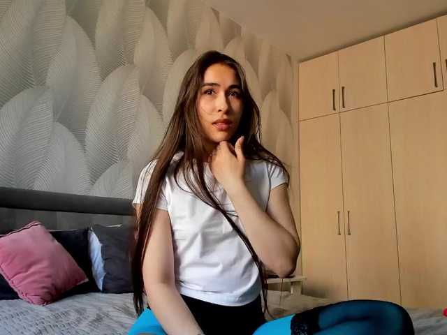 Bambiiiii live cam on BongaCams