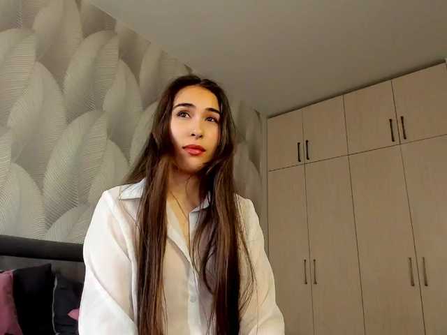 Bambiiiii live cam on BongaCams