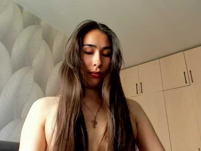 Bambiiiii live cam on BongaCams