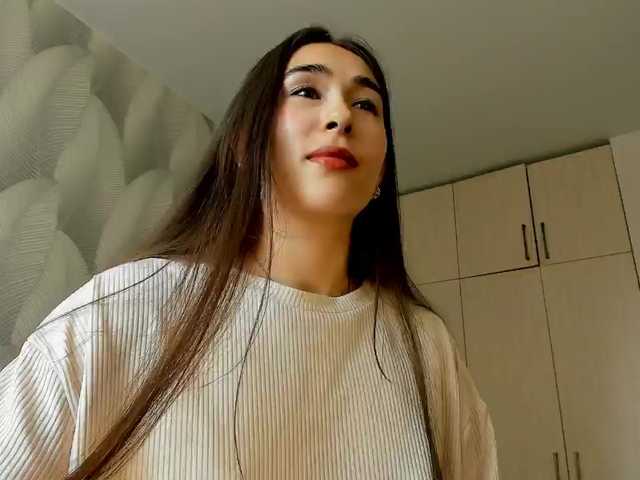 Bambiiiii live cam on BongaCams