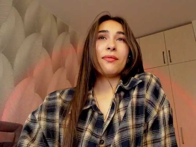Bambiiiii live cam on BongaCams