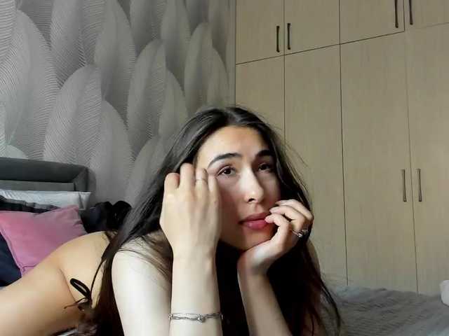 Bambiiiii live cam on BongaCams