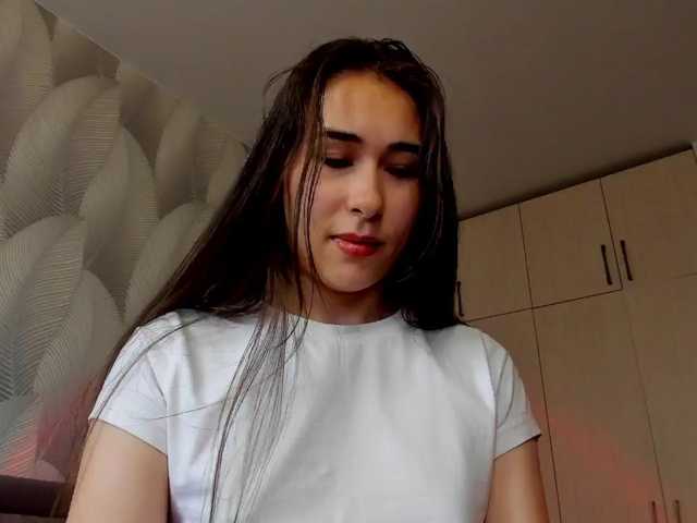 Bambiiiii live cam on BongaCams