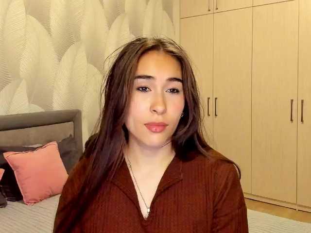 Bambiiiii live cam on BongaCams
