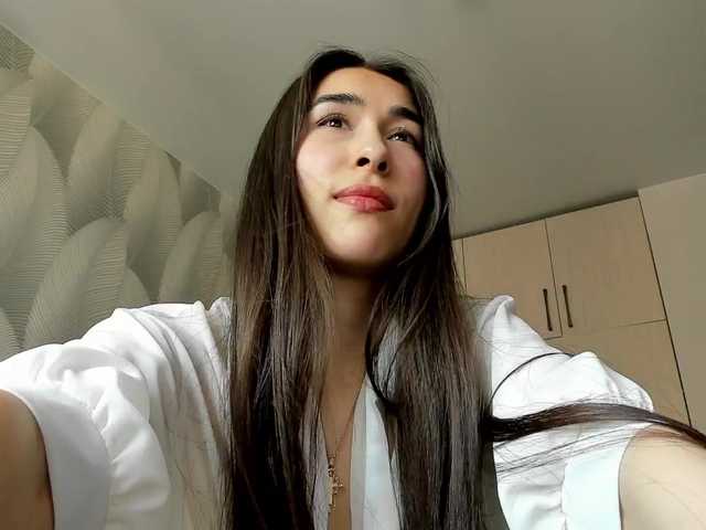 Bambiiiii live cam on BongaCams