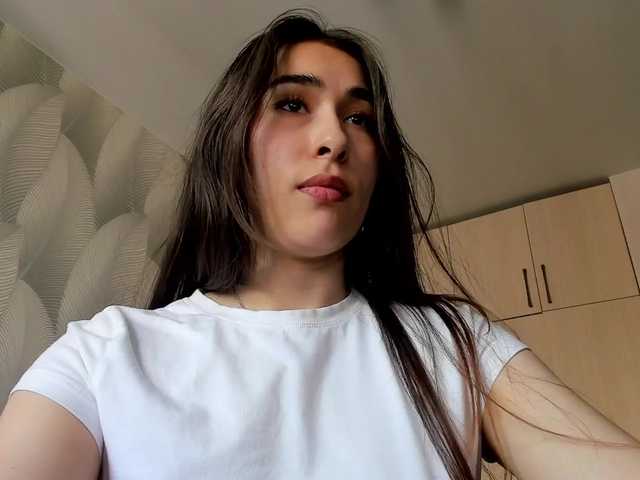 Bambiiiii live cam on BongaCams