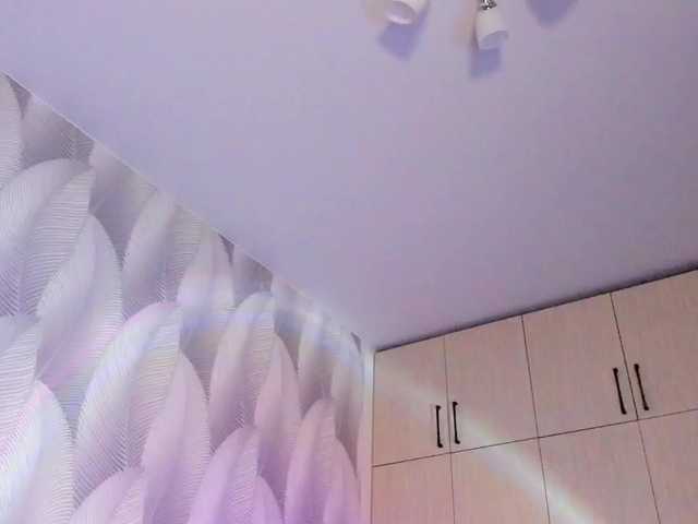 Bambiiiii live cam on BongaCams