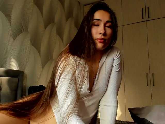 Bambiiiii live cam on BongaCams