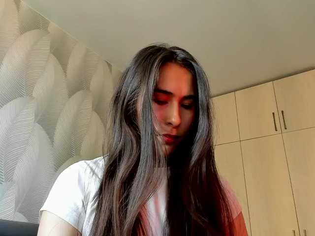 Bambiiiii live cam on BongaCams