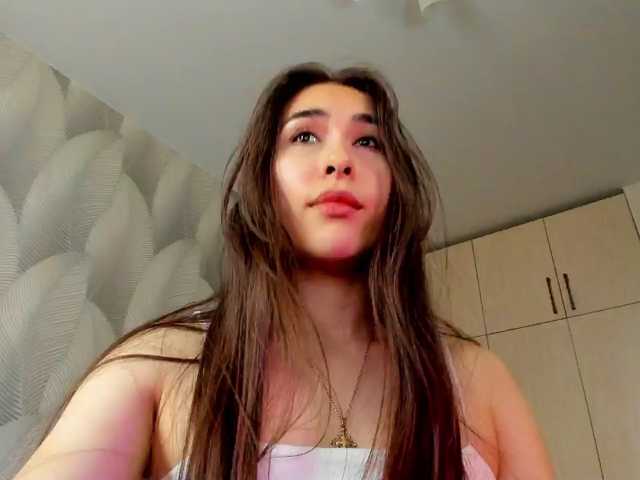 Bambiiiii live cam on BongaCams