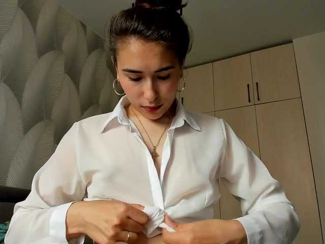 Bambiiiii live cam on BongaCams